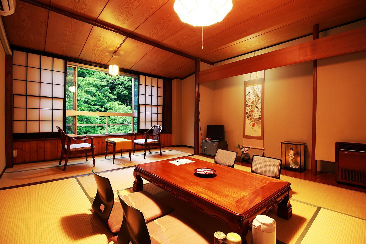 Oyado Higashiyama Hotel Aizu-Wakamatsu Zewnętrze zdjęcie